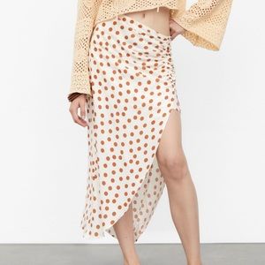 Zara Ruched Polka Dot Skirt NWT Size Small